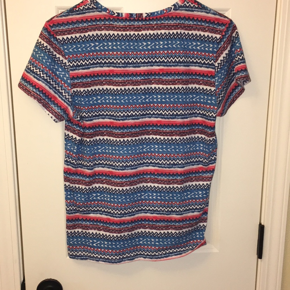 Fun Patterned Striped Shirt. - Picture 4 of 4